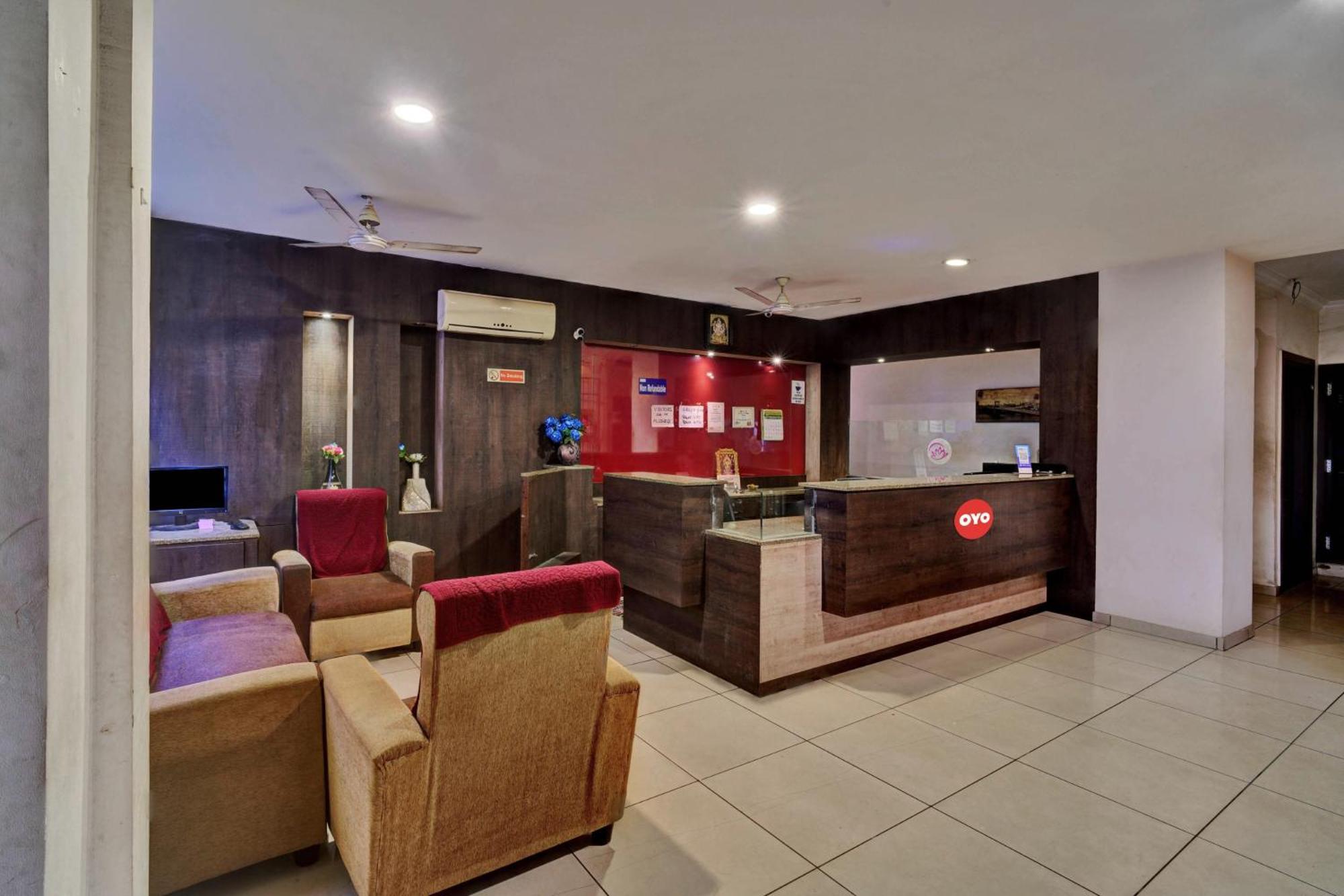 Hotel O Jk Inn ティルプル エクステリア 写真