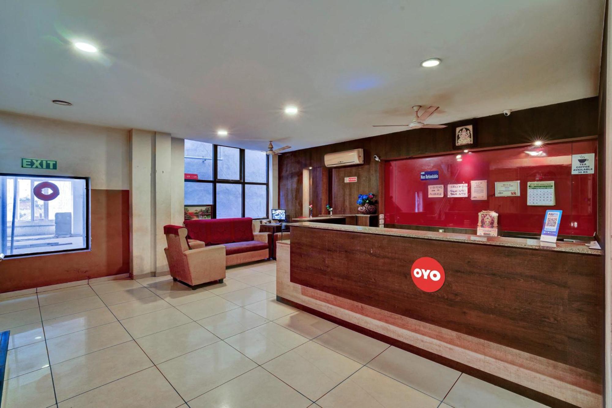 Hotel O Jk Inn ティルプル エクステリア 写真