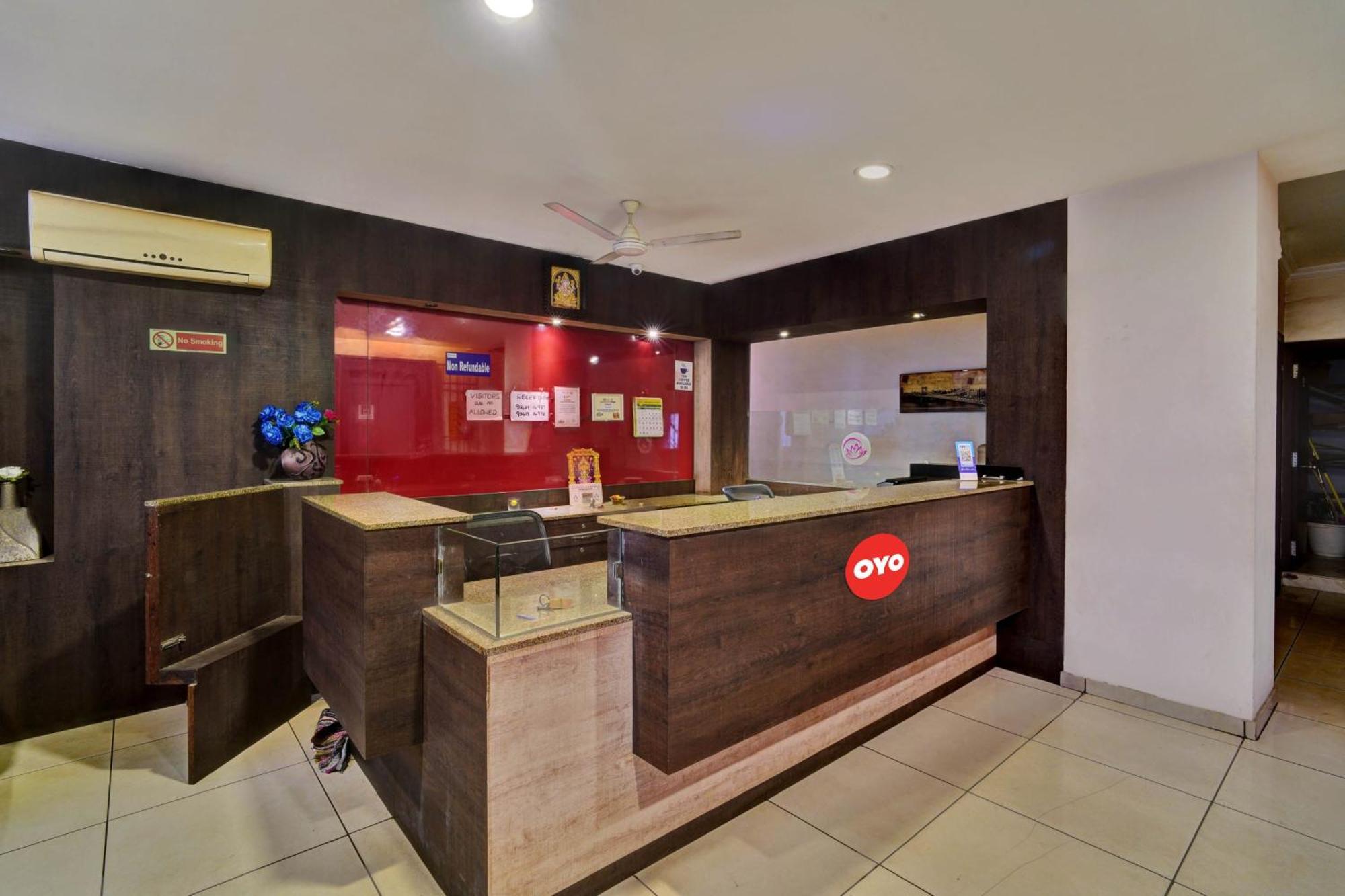 Hotel O Jk Inn ティルプル エクステリア 写真